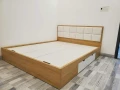 Giường gỗ MDF có 2 ngăn kéo kèm nệm đầu giường GN06 1