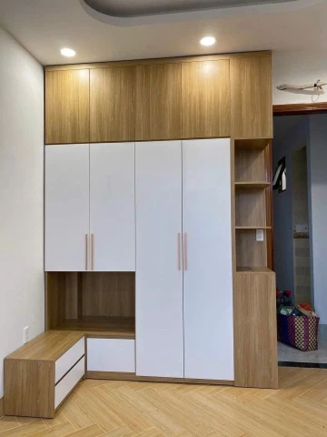 Tủ quần áo kịch trần 4 cánh + kệ gỗ MDF ( TGHCM )