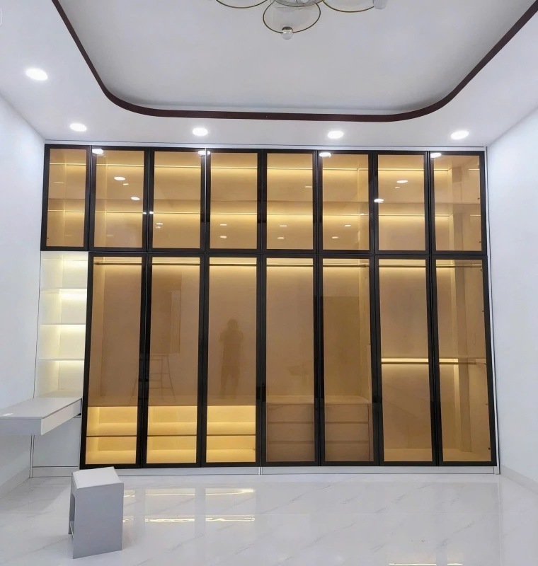 Tủ gỗ cánh kính (CK03)