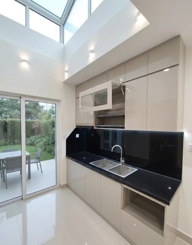 Bộ tủ bếp cao cấp (TB42)